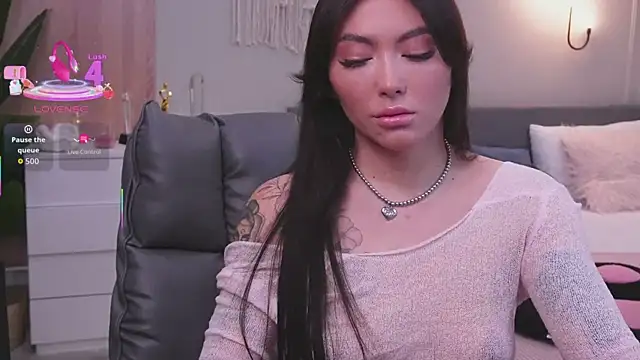 Molly Jons online show from 12-03-25, 01:24