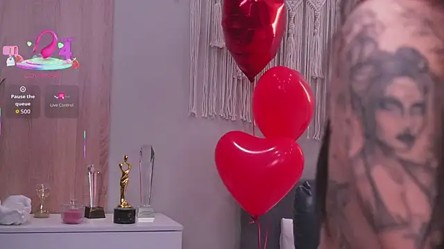 Molly Jons online show from 02-25-26, 01:04