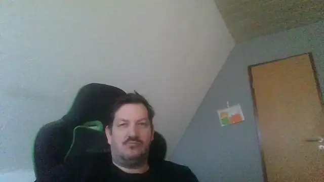 Golffahrer1982 online show from 02-11-26, 01:38