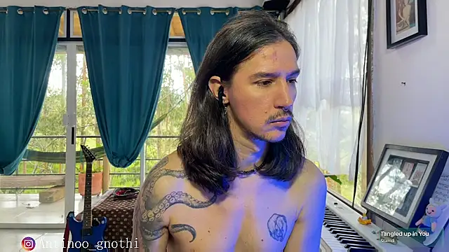 Snapshot of Antinoo_Gnothi chatting on 12-18-24, 03:22 Antinoo Gnothi online show from 12-18-24, 03:22