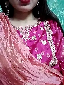 Noor Darliing online show from 02-25-25, 09:24