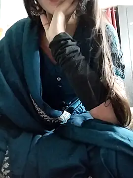 Noor Darliing online show from 09-30-25, 02:44