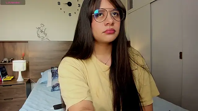 emily adams01 online show from 03-30-26, 09:27