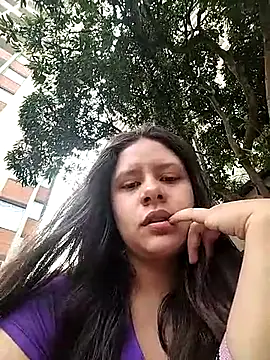 Snapshot of emily_adams01 chatting on 05-01-26, 10:14 emily adams01 online show from 05-01-26, 10:14