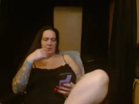 Snapshot of SimoneMoore chatting on 03-16-25, 01:59 SimoneMoore online show from 03-16-25, 01:59