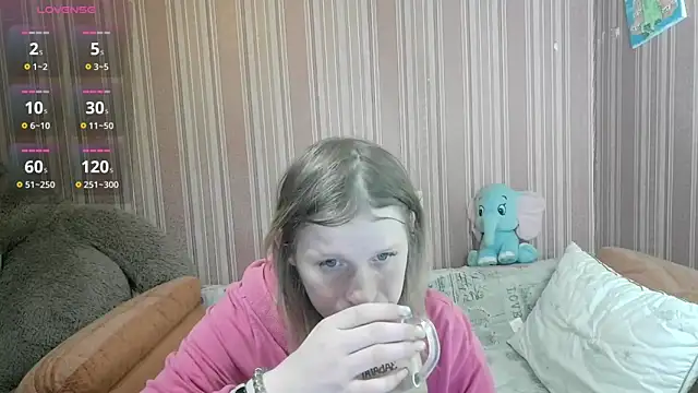 Snapshot of Kathlyn__Heath chatting on 05-09-26, 07:19 Kathlyn Heath online show from 05-09-26, 07:19