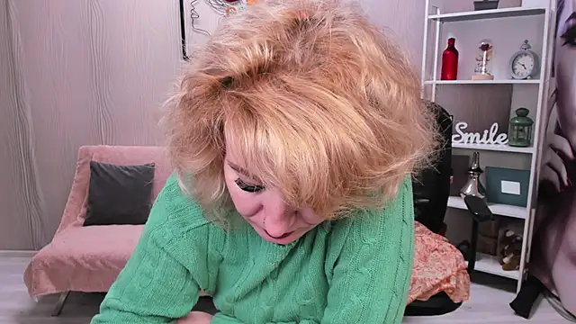 Cassandra Hotty online show from 01-07-26, 02:47