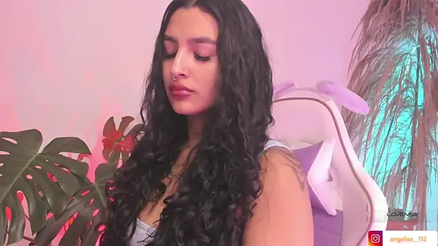 Anngel 1 online show from 12-17-25, 05:08