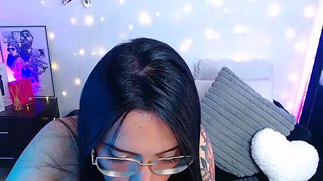 Isa Maiden1 online show from 06-02-26, 05:48