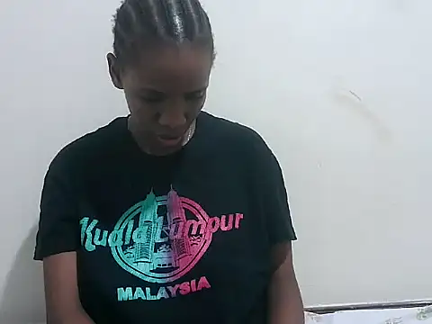 prettybeee online show from 12-15-25, 11:09