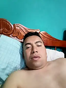 Diego leon27 online show from 12-28-24, 01:06