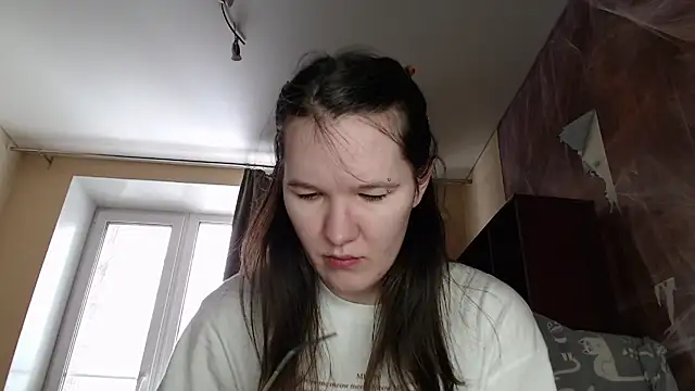 Snapshot of MiriamOr chatting on 02-27-25, 07:23 MiriamOr online show from 02-27-25, 07:23