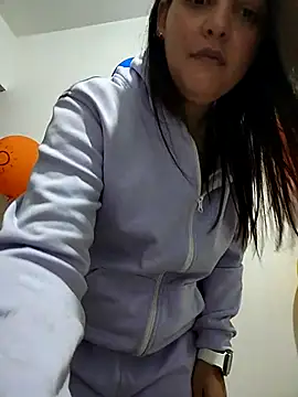 Mia Hampton online show from 02-26-26, 11:15