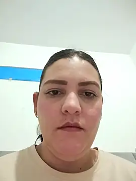 Mia Hampton online show from 06-27-26, 03:50