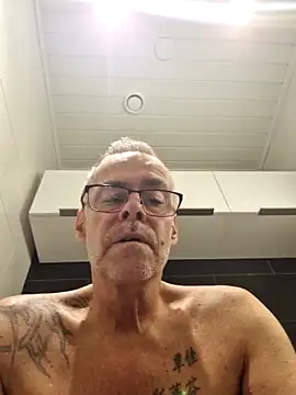 DarrenSullivanSlut online show from 09-18-25, 06:59