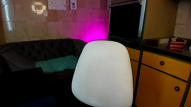 Snapshot of Leticia_goddes chatting on 01-11-25, 05:31 Leticia goddes online show from 01-11-25, 05:31