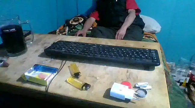 malekon76 online show from 12-21-24, 09:12