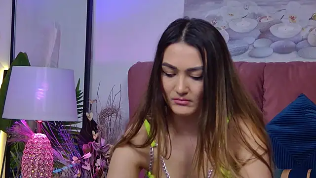 Snapshot of NicolLopeze chatting on 02-11-25, 10:59 NicolLopeze online show from 02-11-25, 10:59