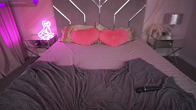 Snapshot of JeysyPotter chatting on 03-06-25, 05:00 JeysyPotter online show from 03-06-25, 05:00