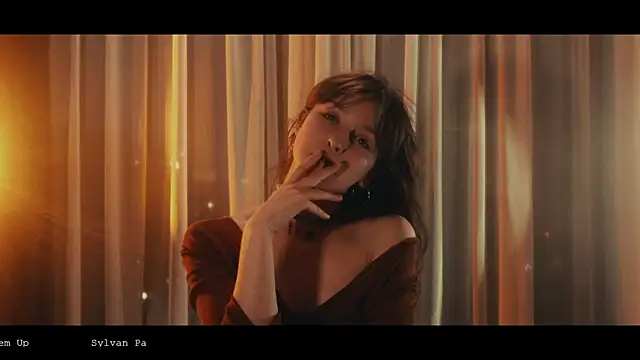 WebCora online show from 04-10-26, 04:44