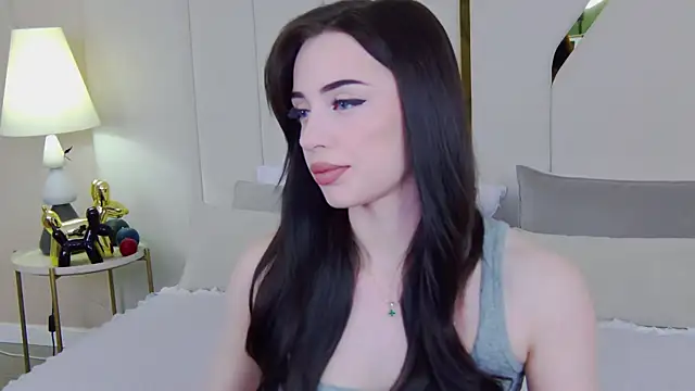 Betty Bridge online show from 02-04-26, 05:35