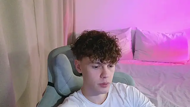 cute thomas online show from 03-16-26, 07:51