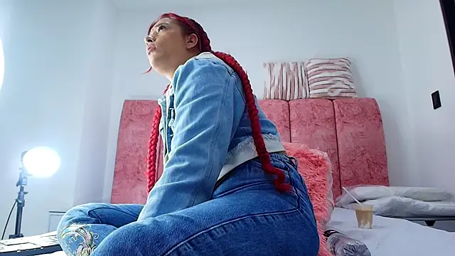 celeste sea online show from 11-14-25, 07:12