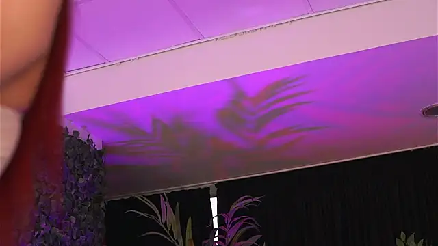 HotSkinnyX online show from 03-01-25, 05:31