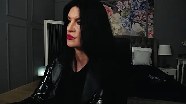 DomMelissaW online show from 10-28-25, 09:17