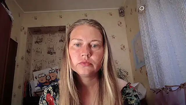 Snapshot of dream_alexa chatting on 05-08-26, 02:28 dream alexa online show from 05-08-26, 02:28