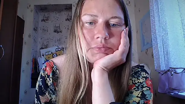 Snapshot of dream_alexa chatting on 05-08-26, 02:33 dream alexa online show from 05-08-26, 02:33