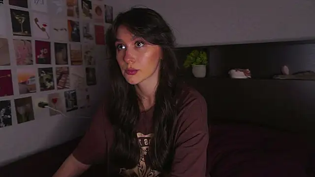 itssophiie online show from 09-11-25, 02:39