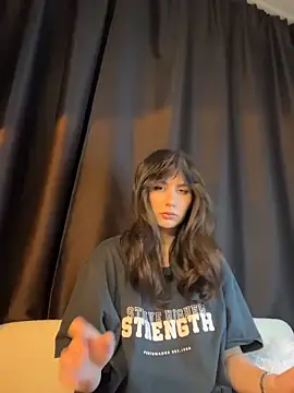 itssophiie online show from 02-11-26, 08:25