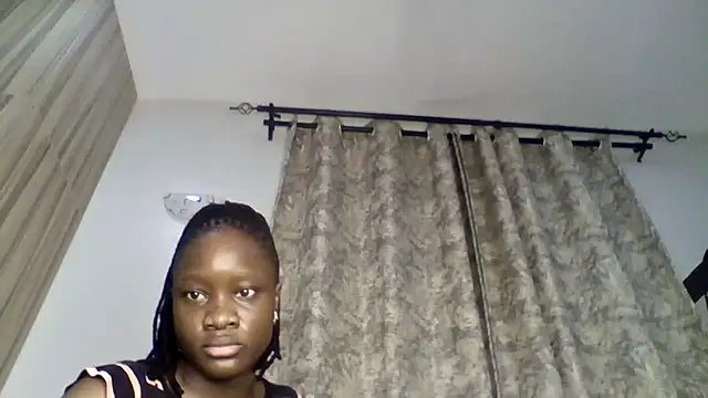 Snapshot of sweet_sassy_ chatting on 12-23-25, 03:48 sweet sassy online show from 12-23-25, 03:48