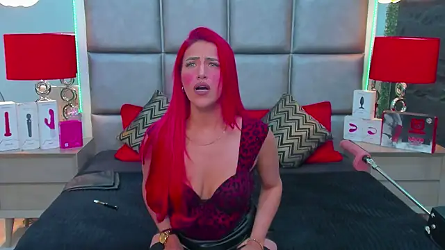 Snapshot of AllissaBrowm chatting on 03-03-26, 04:35 AllissaBrowm online show from 03-03-26, 04:35