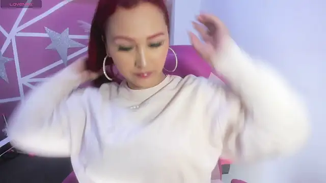 lucy beatifull online show from 12-20-25, 09:49