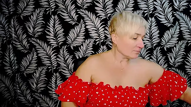 Snapshot of Olivia_playful chatting on 12-02-24, 12:18 Olivia playful online show from 12-02-24, 12:18