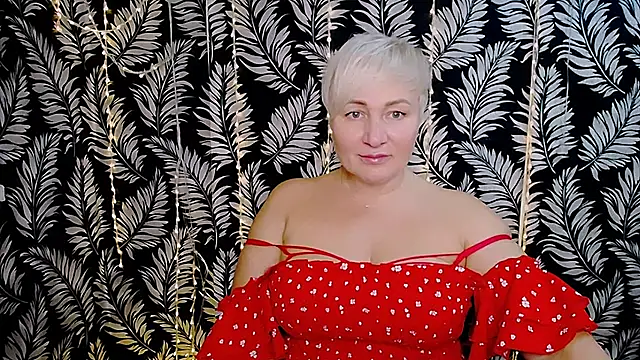 Olivia playful online show from 11-30-25, 03:05