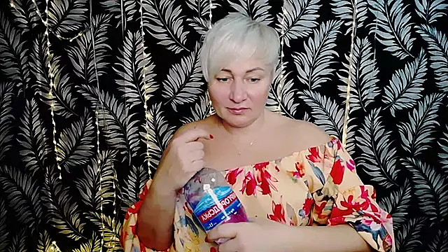 Olivia playful online show from 12-22-25, 12:24