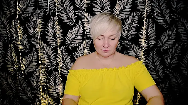 Olivia playful online show from 02-15-26, 12:47