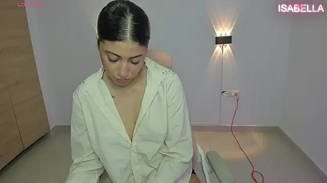 isabella thomsonp online show from 10-29-25, 09:05