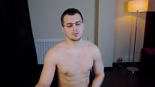 Friend12321 online show from 02-28-25, 11:45