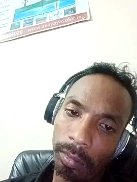 Snapshot of Lent_Medium chatting on 10-11-25, 02:48 Lent Medium online show from 10-11-25, 02:48