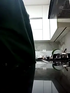 Snapshot of Lent_Medium chatting on 11-11-25, 06:35 Lent Medium online show from 11-11-25, 06:35