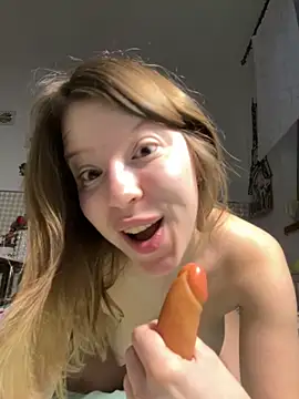 kimczii online show from 04-10-26, 06:18