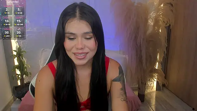 dominique25  online show from 07-18-26, 08:56