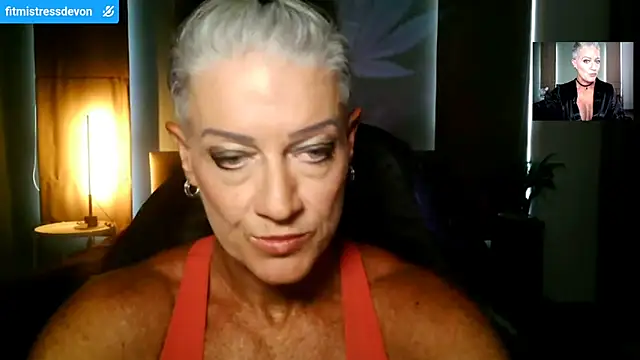 Snapshot of Devon2020 chatting on 04-19-26, 11:20 Devon2020 online show from 04-19-26, 11:20