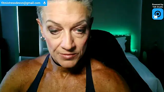Snapshot of Devon2020 chatting on 07-13-26, 11:13 Devon2020 online show from 07-13-26, 11:13