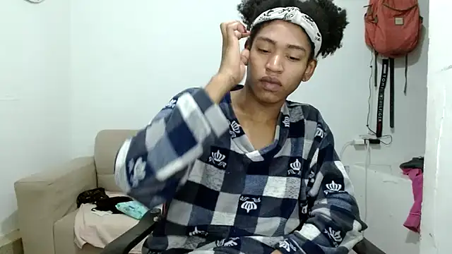 angelamarie1 online show from 11-16-25, 09:48