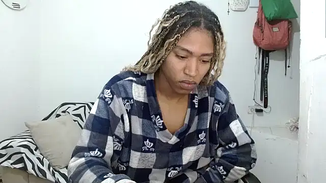 Snapshot of angelamarie1 chatting on 01-17-26, 11:26 angelamarie1 online show from 01-17-26, 11:26